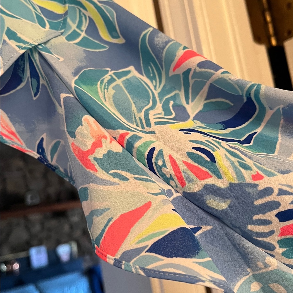 Floral Blue Women's Top Lilly Pulitzer - Picture 6 of 11